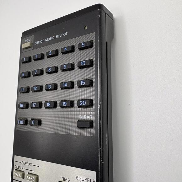 Sony RM-D350 OEM Original CD Remote Control - Picture 5 of 6